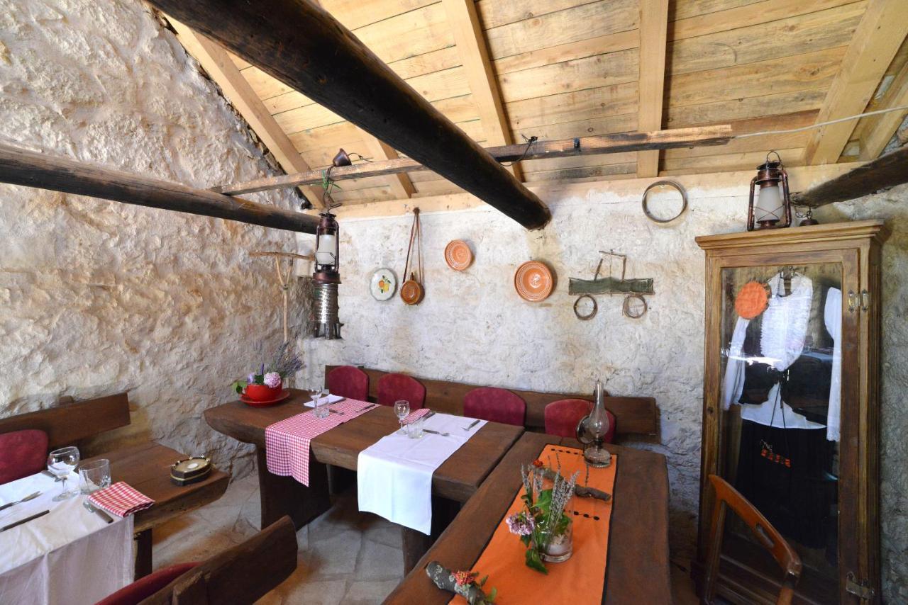 Kuca Za Odmor Joko I Jeka Villa Bogatić Dış mekan fotoğraf