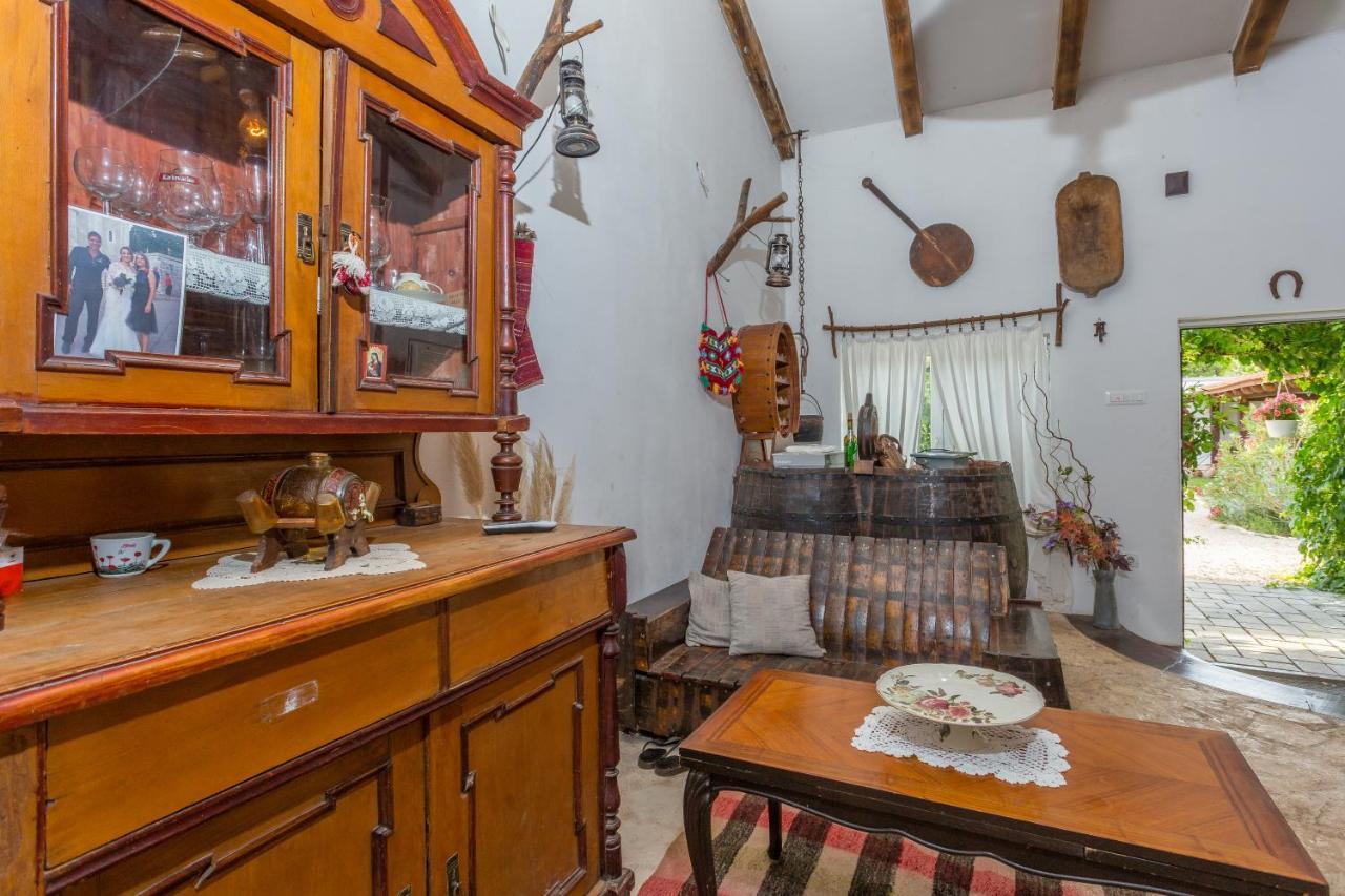 Kuca Za Odmor Joko I Jeka Villa Bogatić Dış mekan fotoğraf