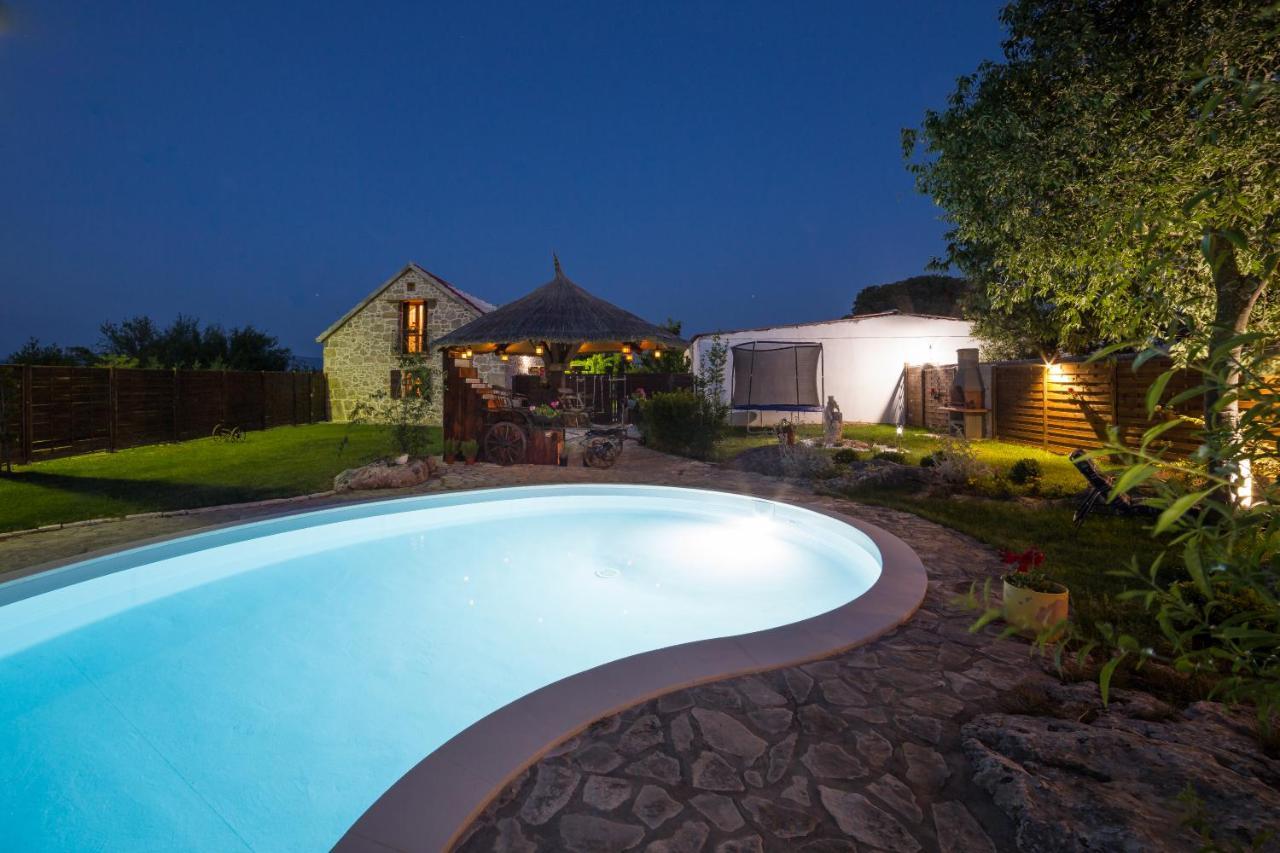 Kuca Za Odmor Joko I Jeka Villa Bogatić Dış mekan fotoğraf