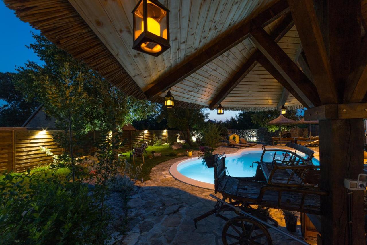 Kuca Za Odmor Joko I Jeka Villa Bogatić Dış mekan fotoğraf