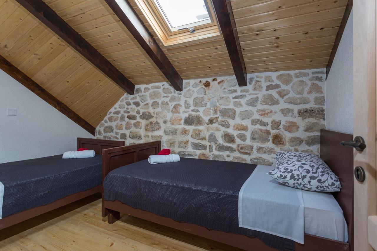 Kuca Za Odmor Joko I Jeka Villa Bogatić Dış mekan fotoğraf