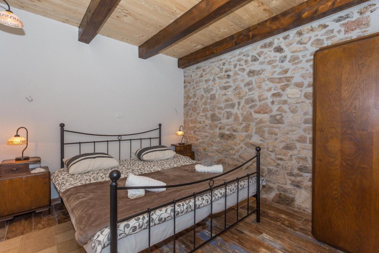 Kuca Za Odmor Joko I Jeka Villa Bogatić Dış mekan fotoğraf