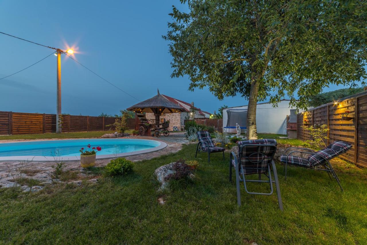 Kuca Za Odmor Joko I Jeka Villa Bogatić Dış mekan fotoğraf